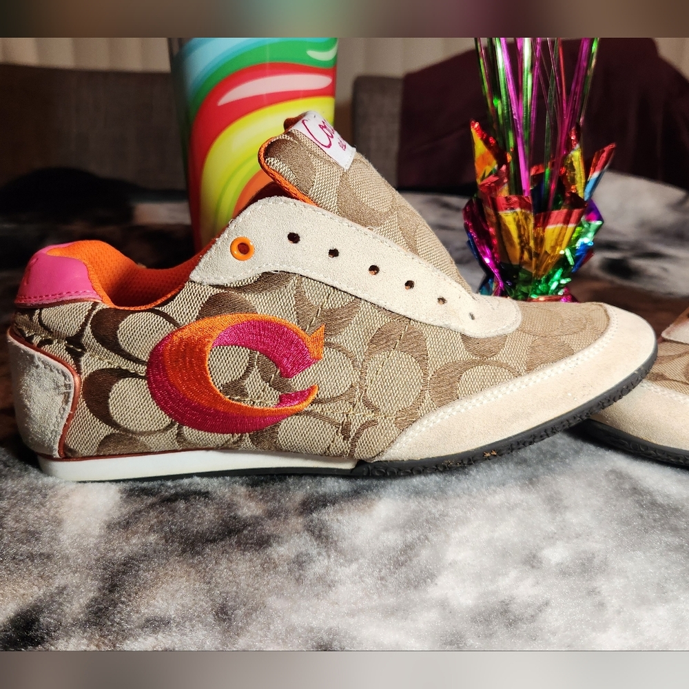 Coach Women's Tan Sneakers